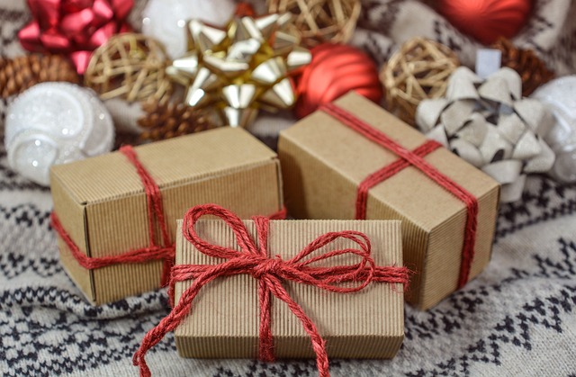 Van zelfgemaakte schatten tot luxe geschenken: de kunst van cadeaus voor speciale gelegenheden